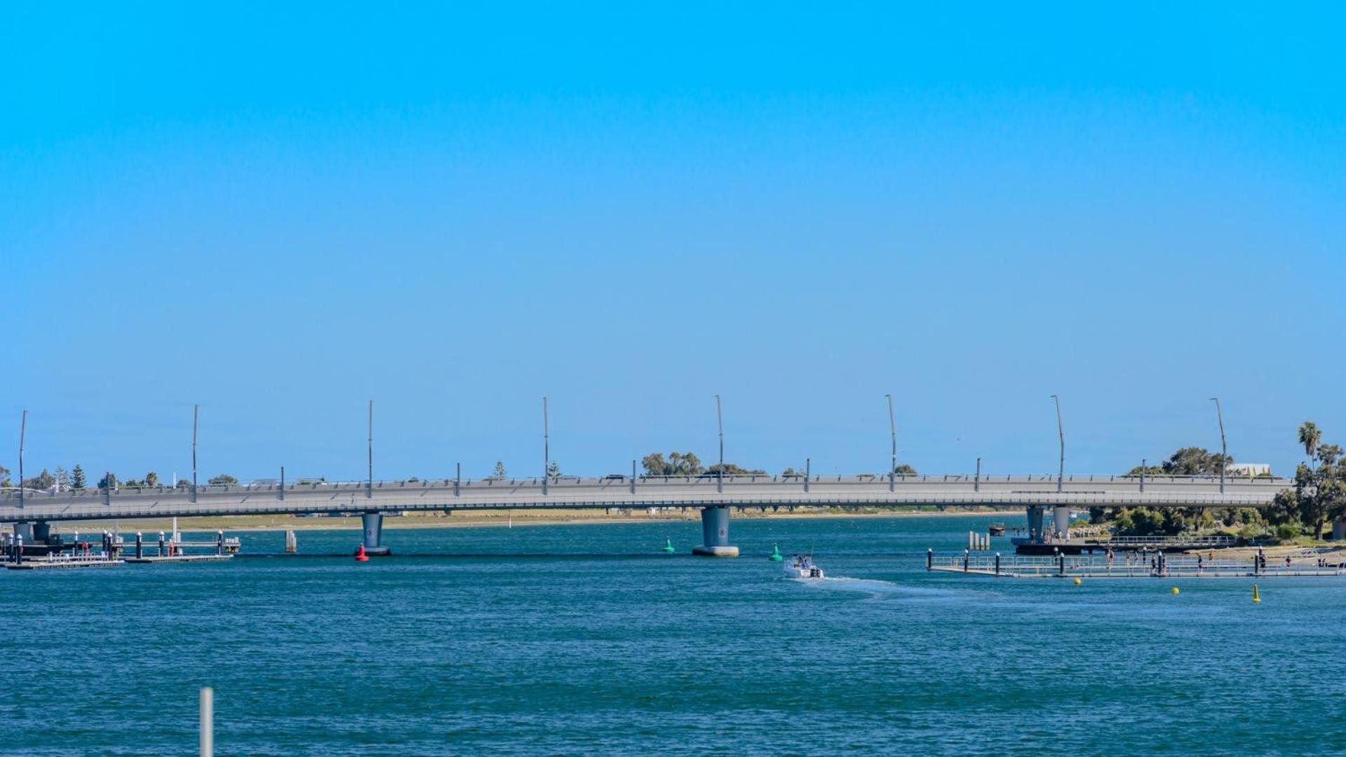 דירות מנדורה Seapoint 109 מראה חיצוני תמונה